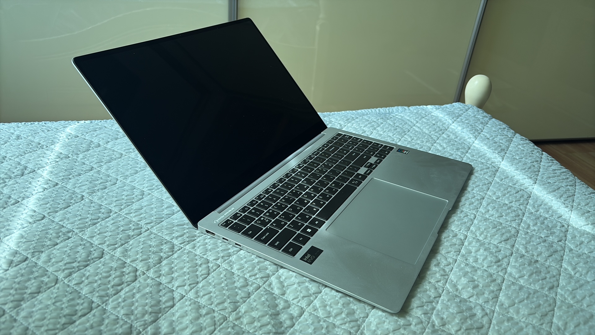 삼성 노트북 NT960XGK
